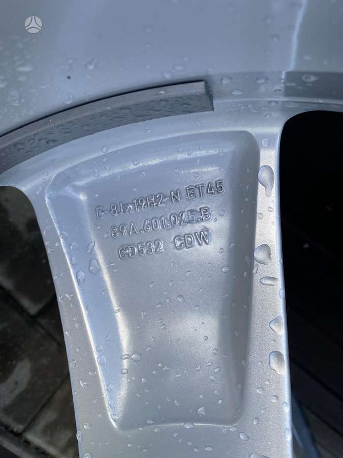 Audi, lengvojo lydinio, R19