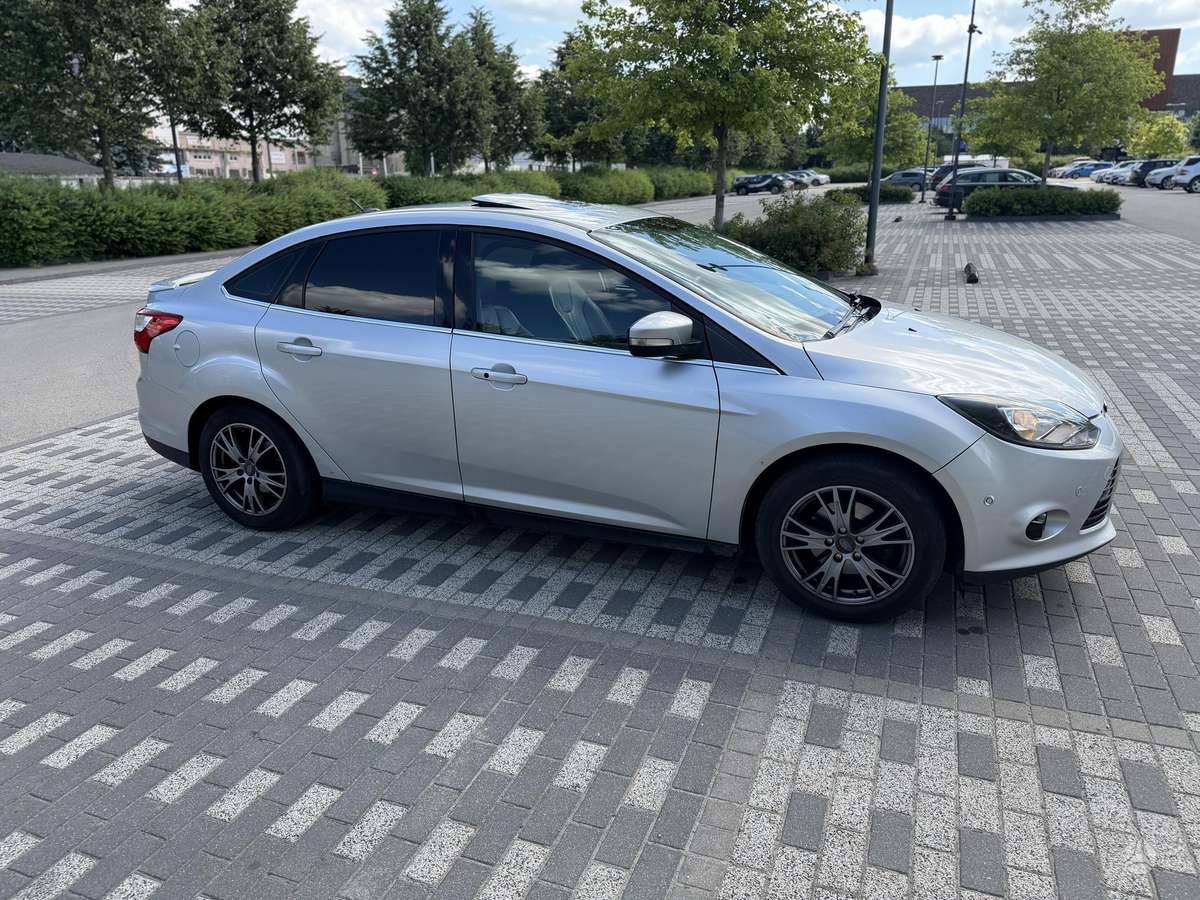 Ford Focus, 2.0 l., Седан