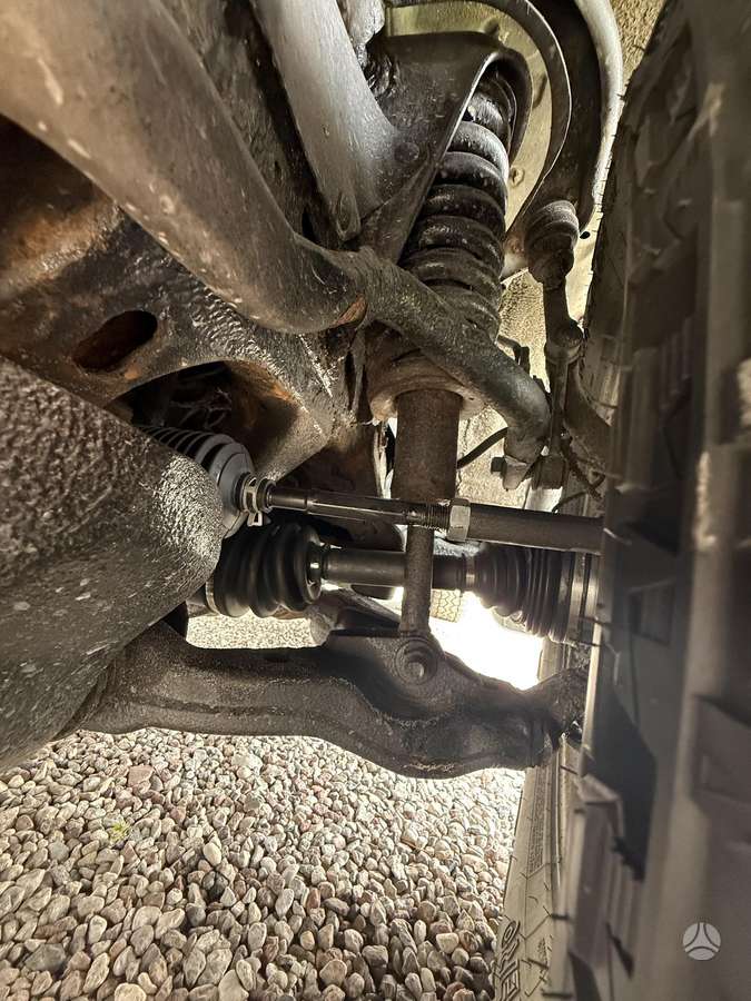 Toyota 4Runner, 4.7 l., off-road / crossover