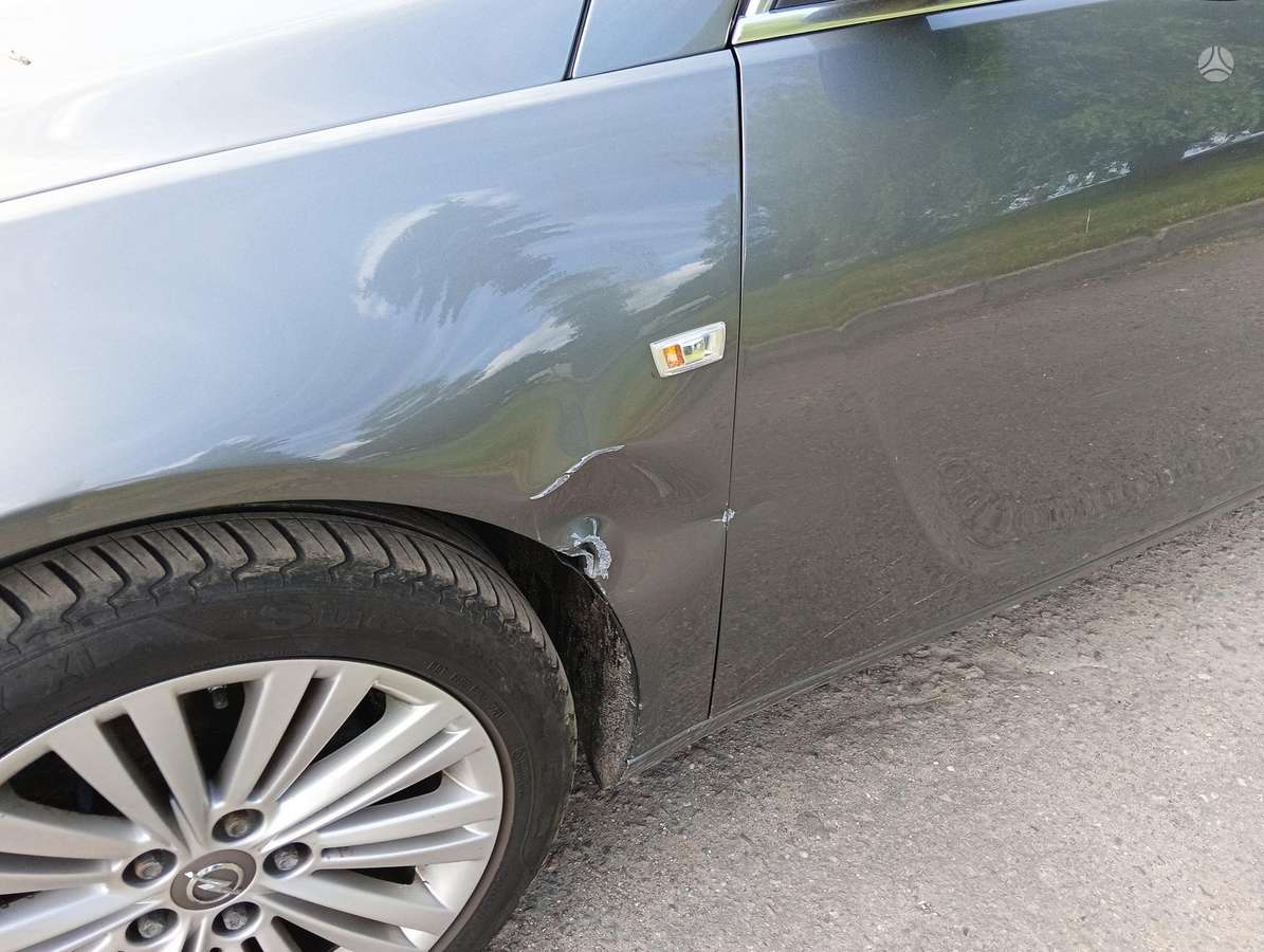 Opel Insignia, 2.0 l., wagon