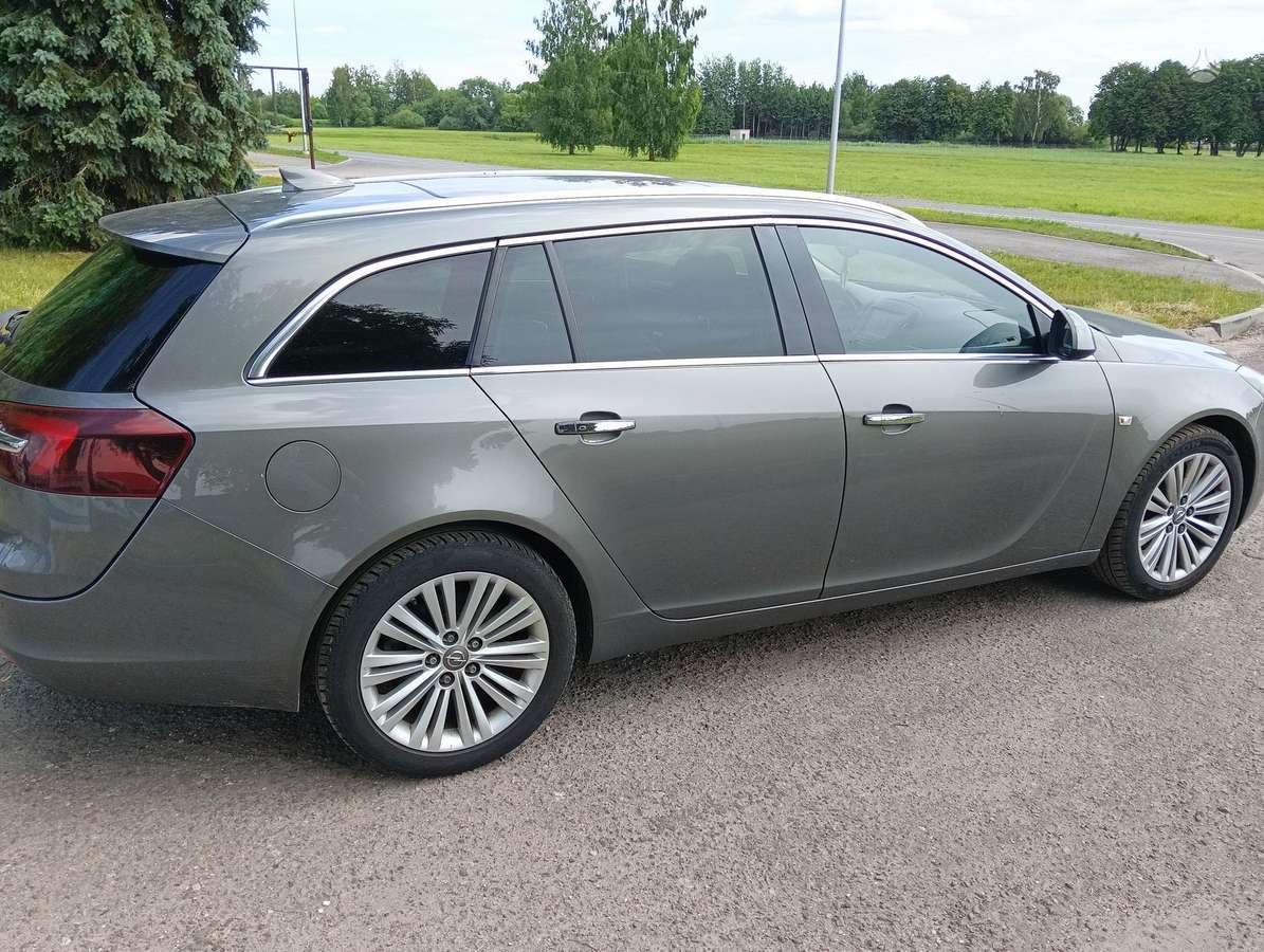 Opel Insignia, 2.0 l., Универсал