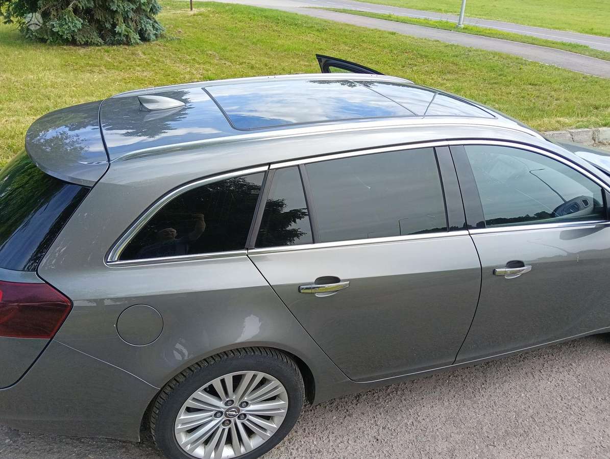 Opel Insignia, 2.0 l., wagon