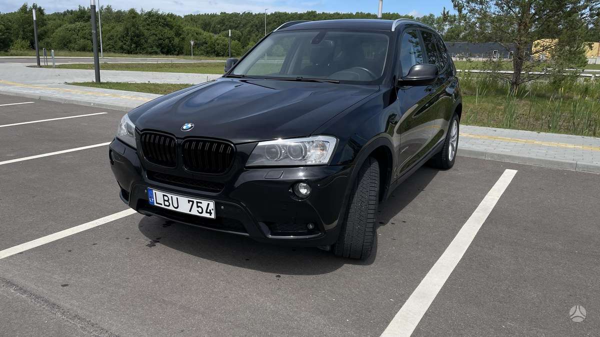 BMW X3, 2.0 l., off-road / crossover