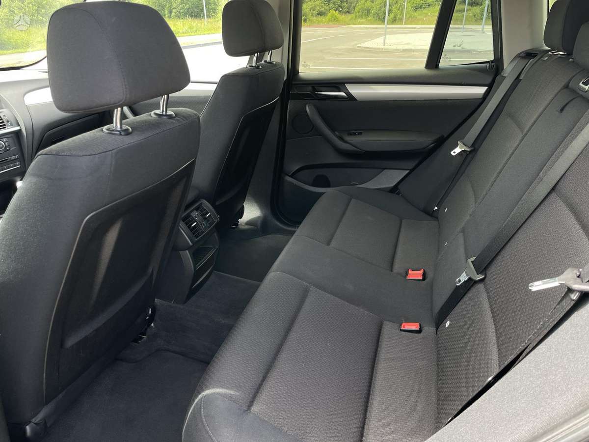 BMW X3, 2.0 l., off-road / crossover
