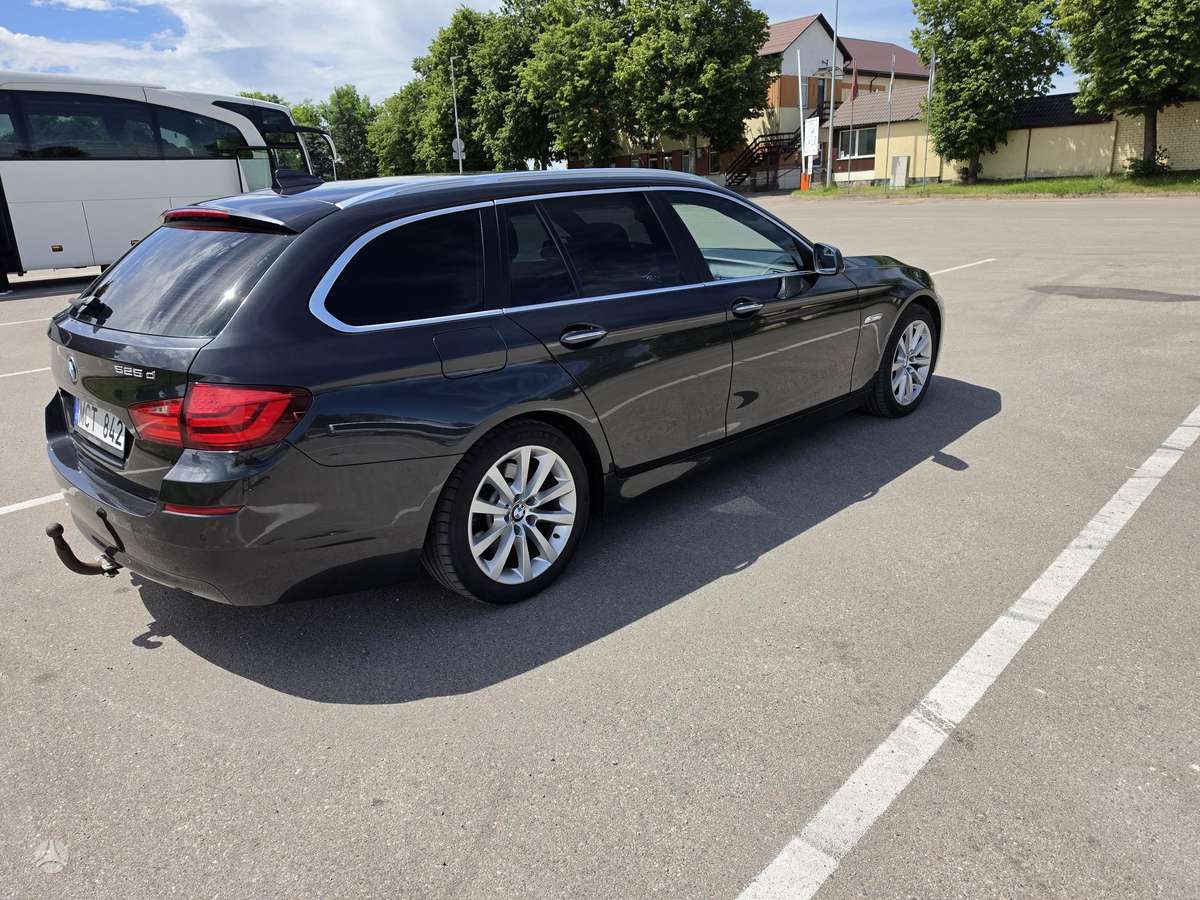 BMW 525, 2.0 l., Универсал