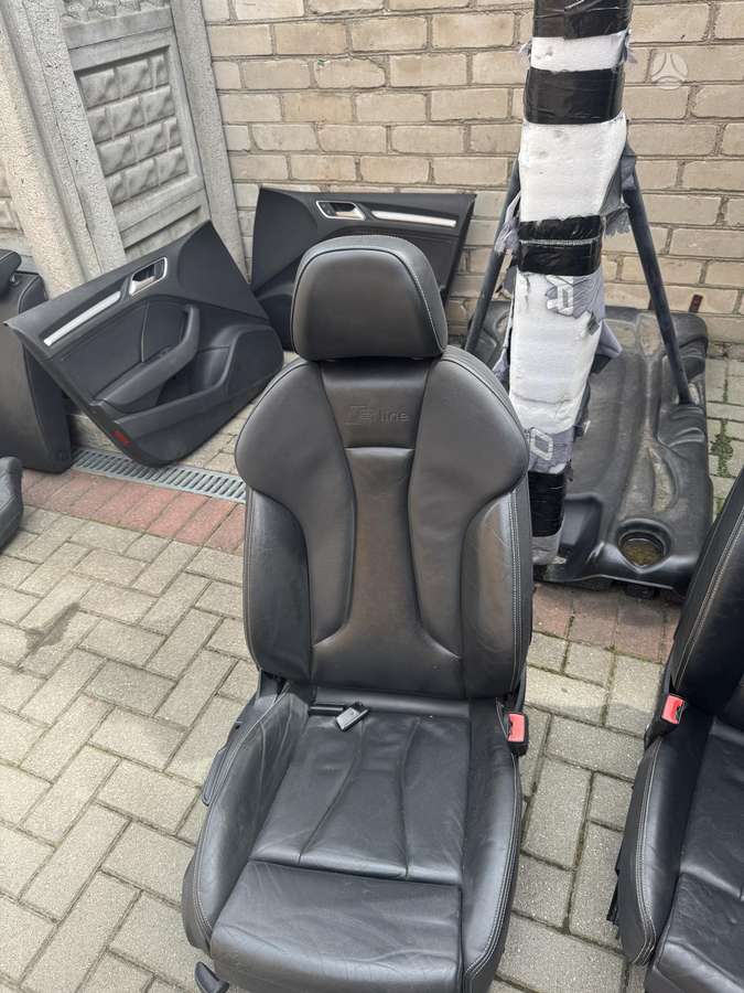 Audi A3 сиденья