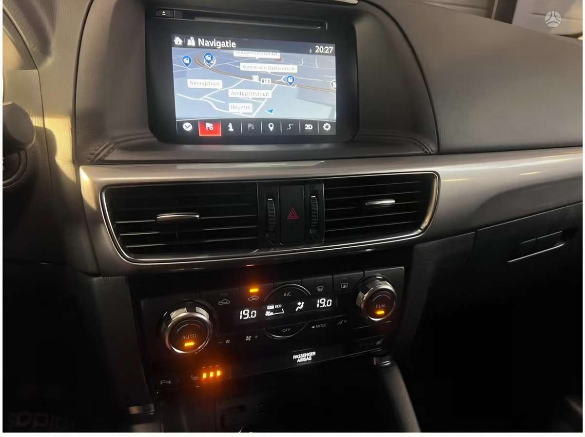 Mazda CX-5, 2.2 l., Внедорожник / Кроссовер