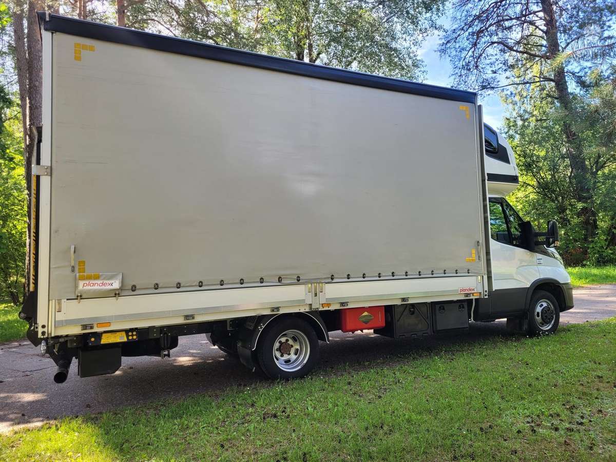 Iveco Daily, cargo van