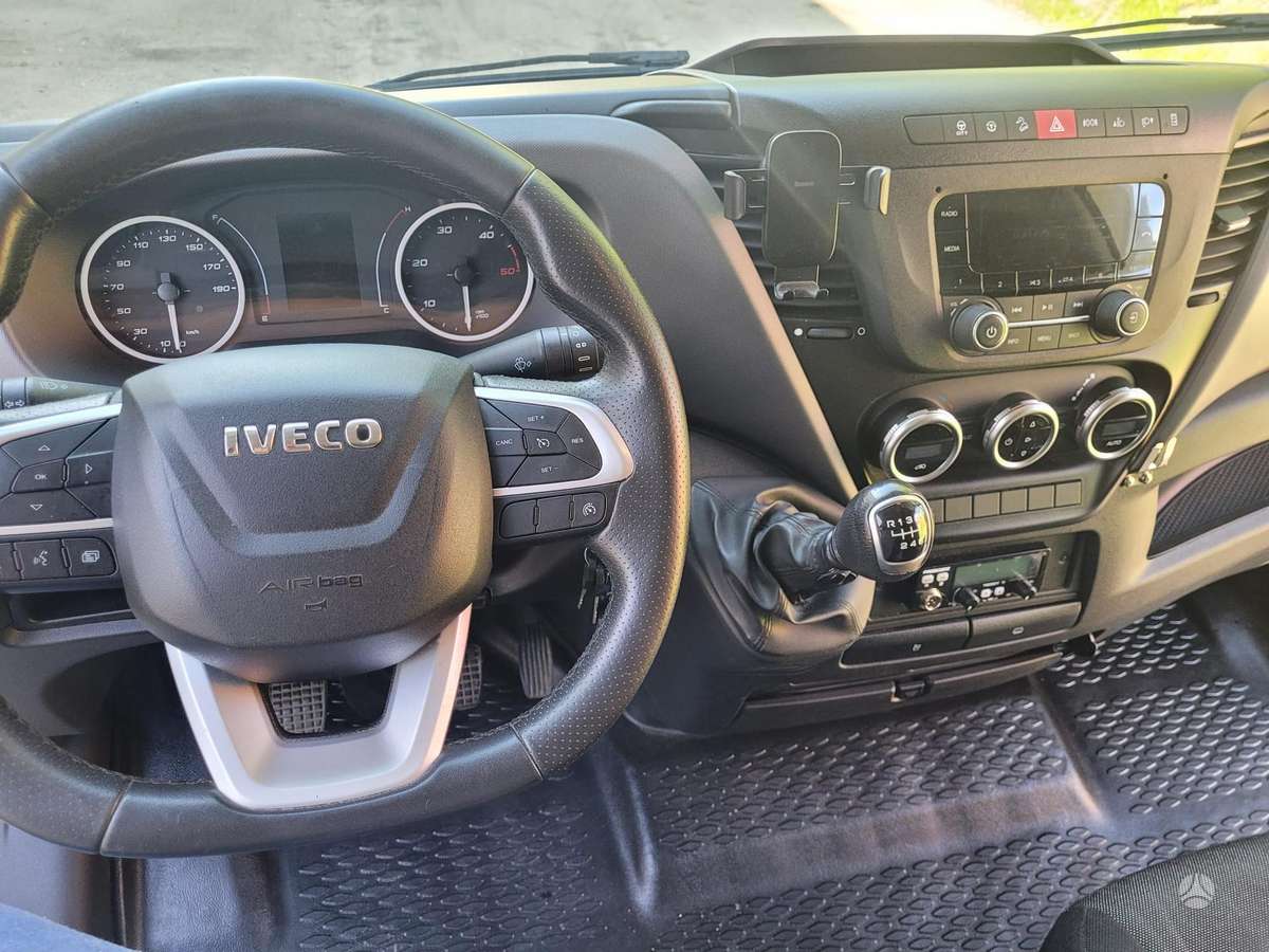 Iveco Daily, cargo van
