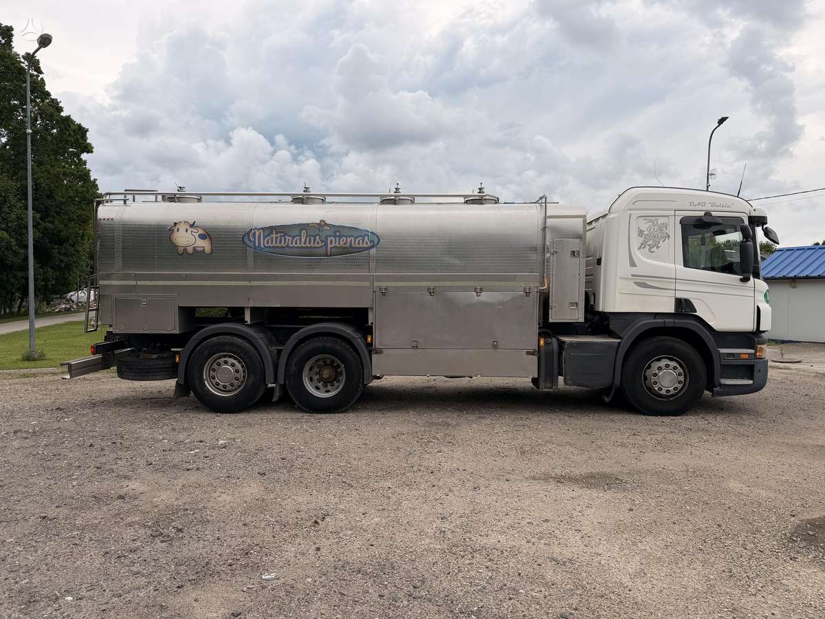 Scania P400, milk trucks