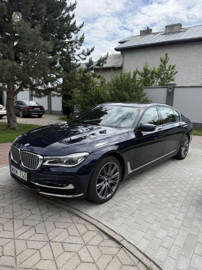 BMW 740, 3.0 l., limousine
