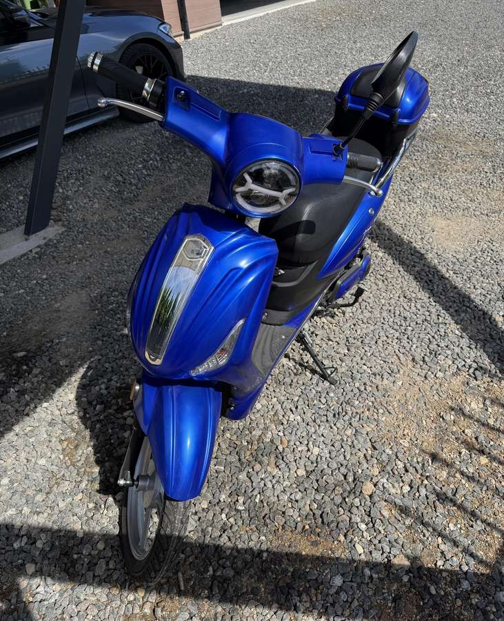 Ekomoto SKY, scooters / mopeds