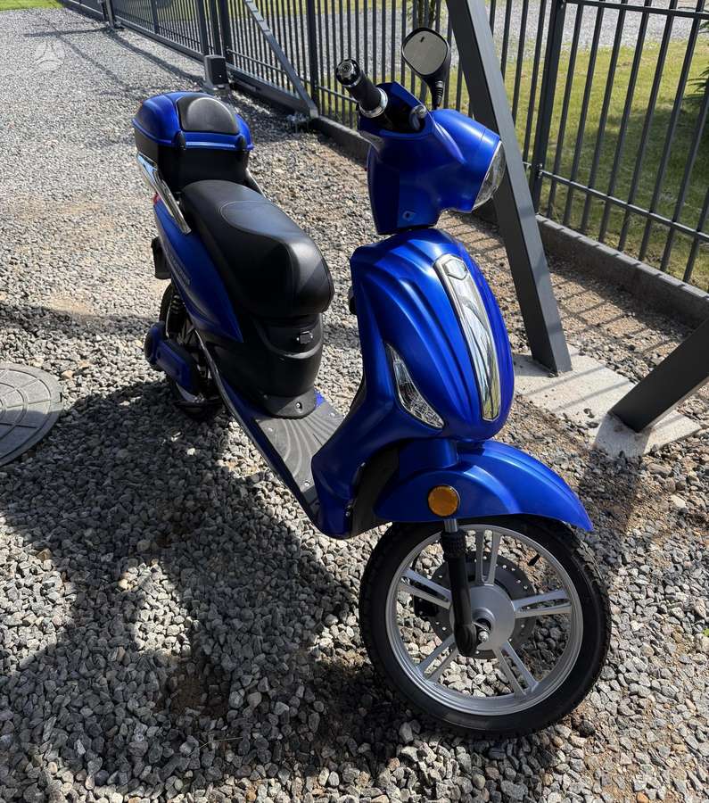 Ekomoto SKY, scooters / mopeds