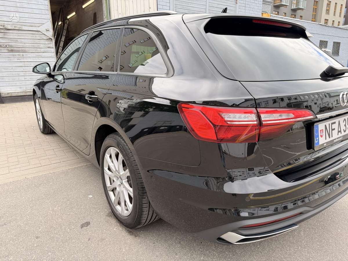 Audi A4, 2.0 l., Универсал