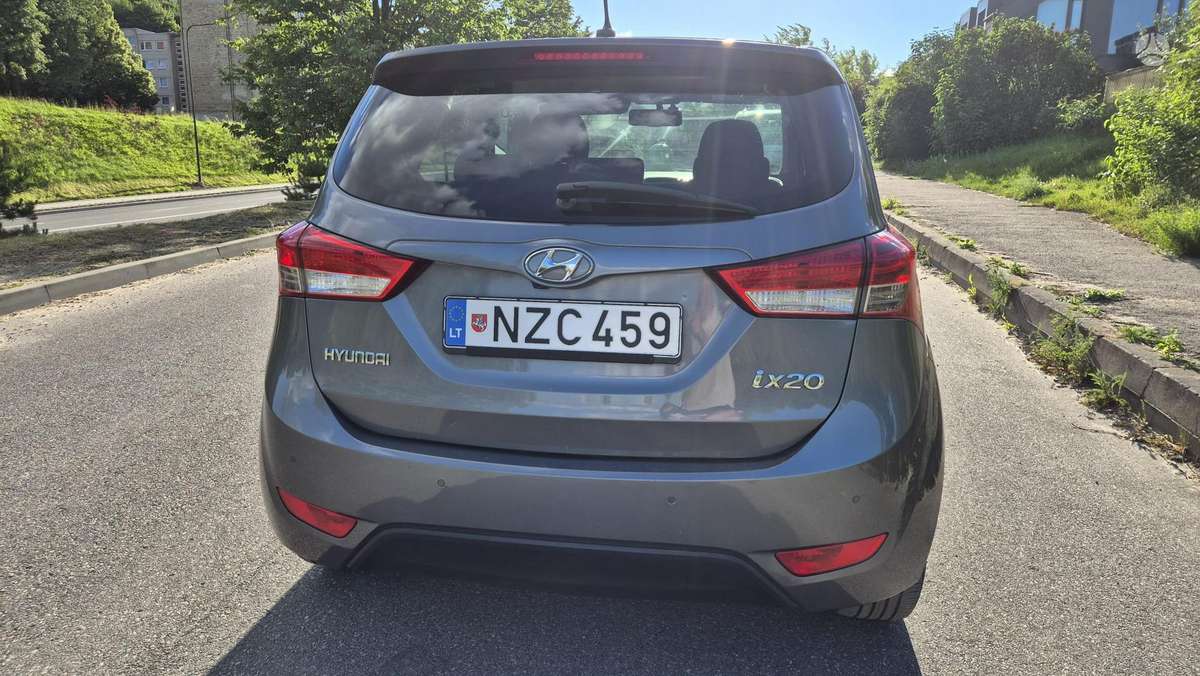 Hyundai ix20, 1.6 l., mpv / minivan