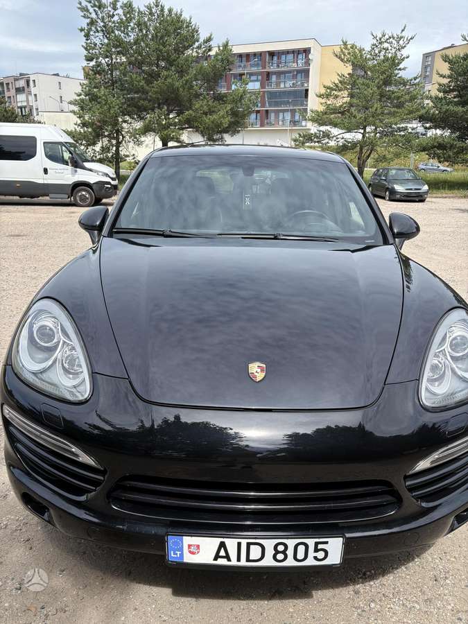 Porsche Cayenne - 3