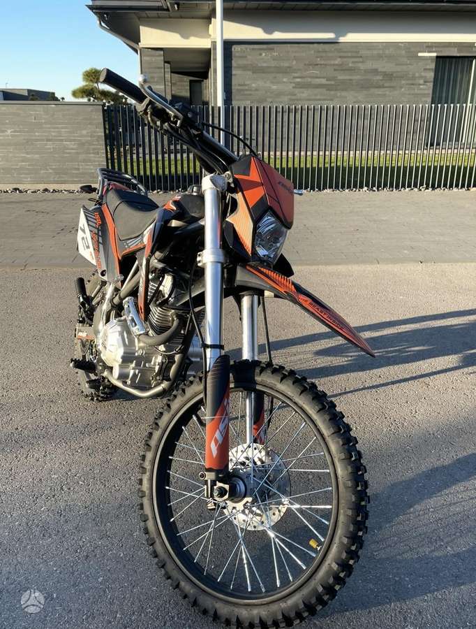 Asix Defender 150cc, эндуро / adventure