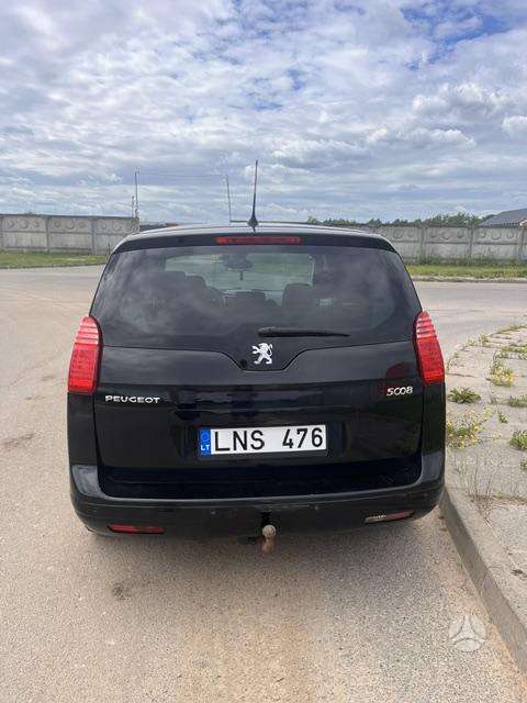 Peugeot 5008 - 5