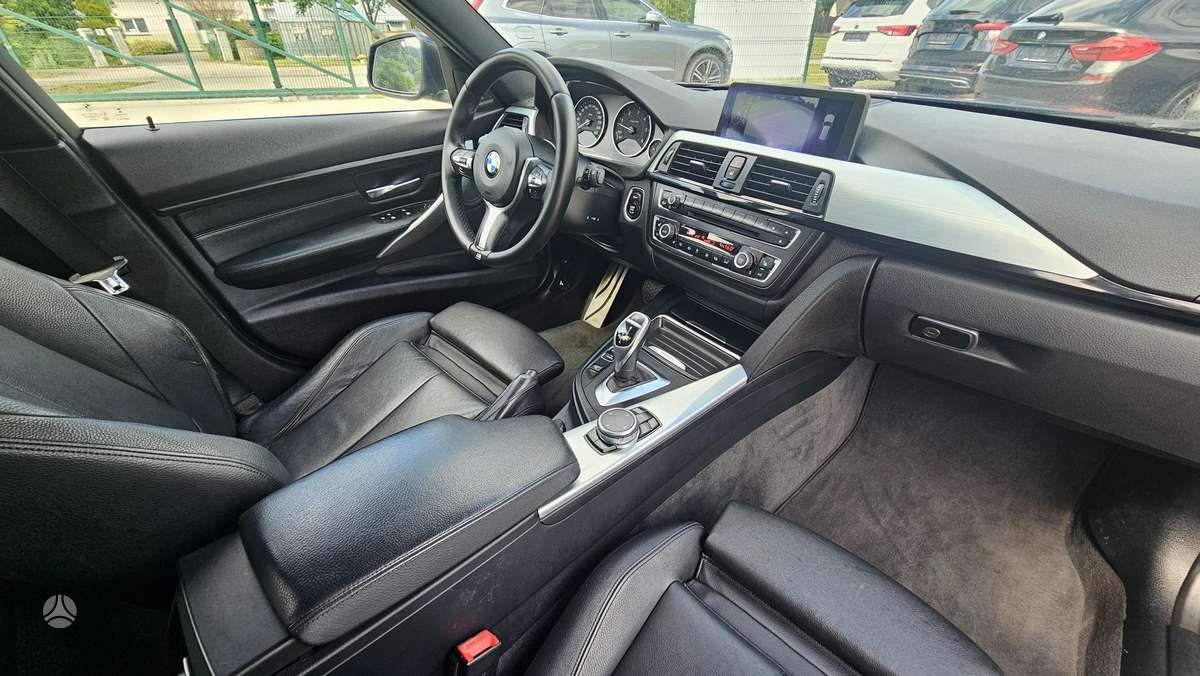 BMW 330, 3.0 l., Универсал