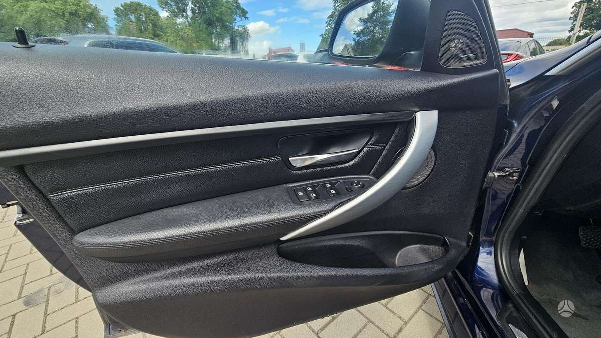 BMW 330, 3.0 l., Универсал