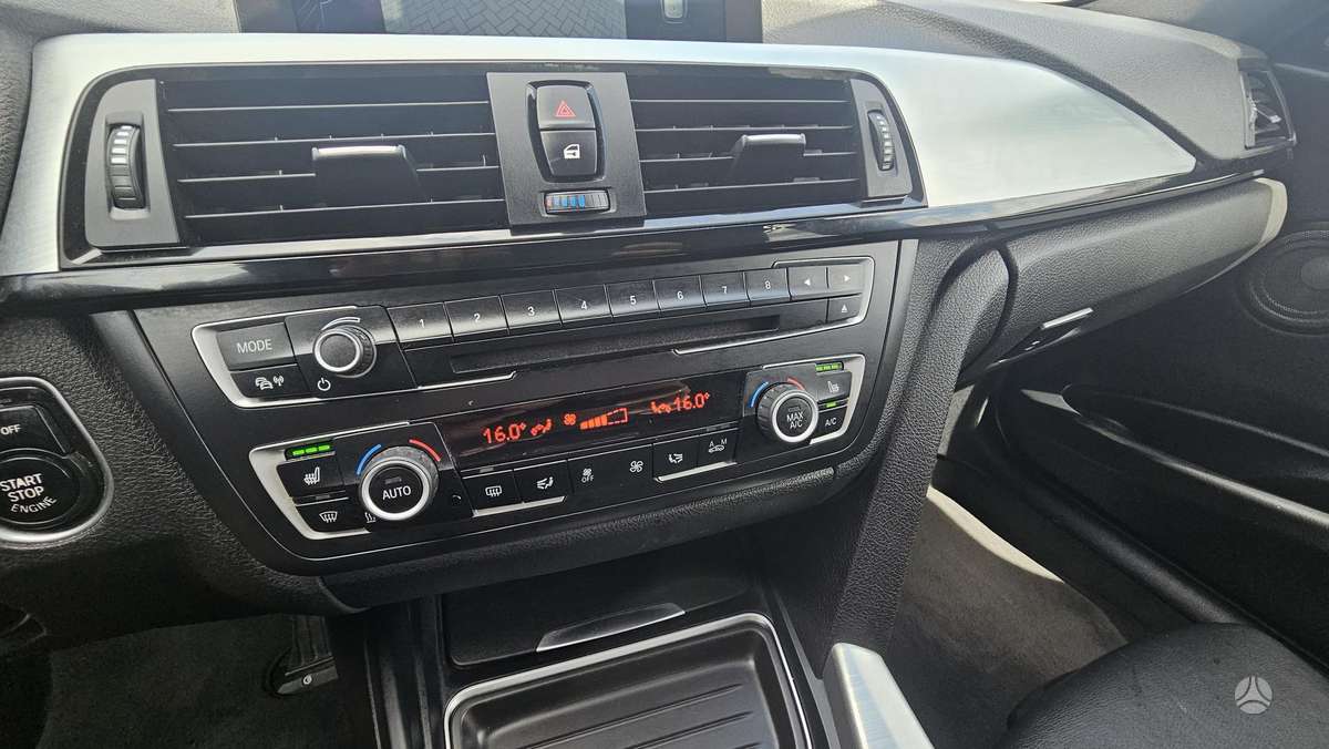 BMW 330, 3.0 l., Универсал