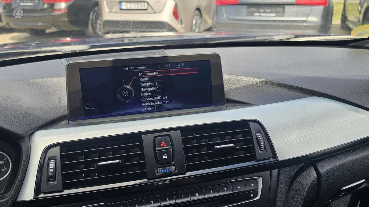 BMW 330, 3.0 l., Универсал