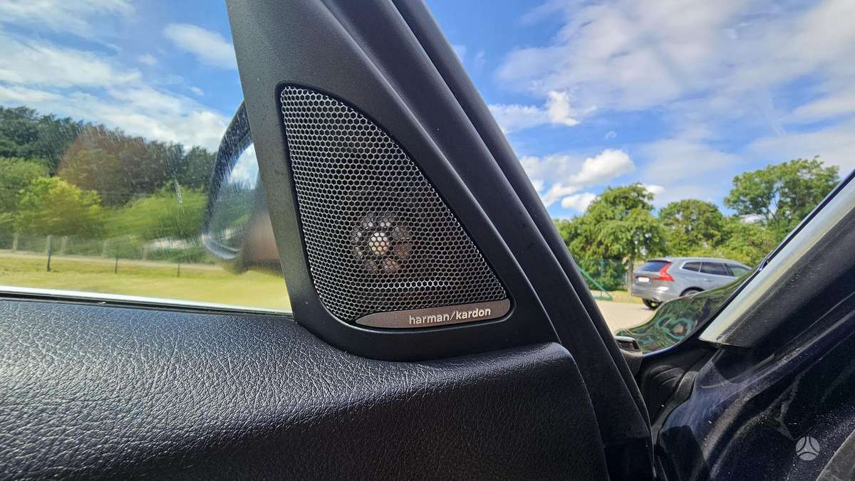 BMW 330, 3.0 l., Универсал