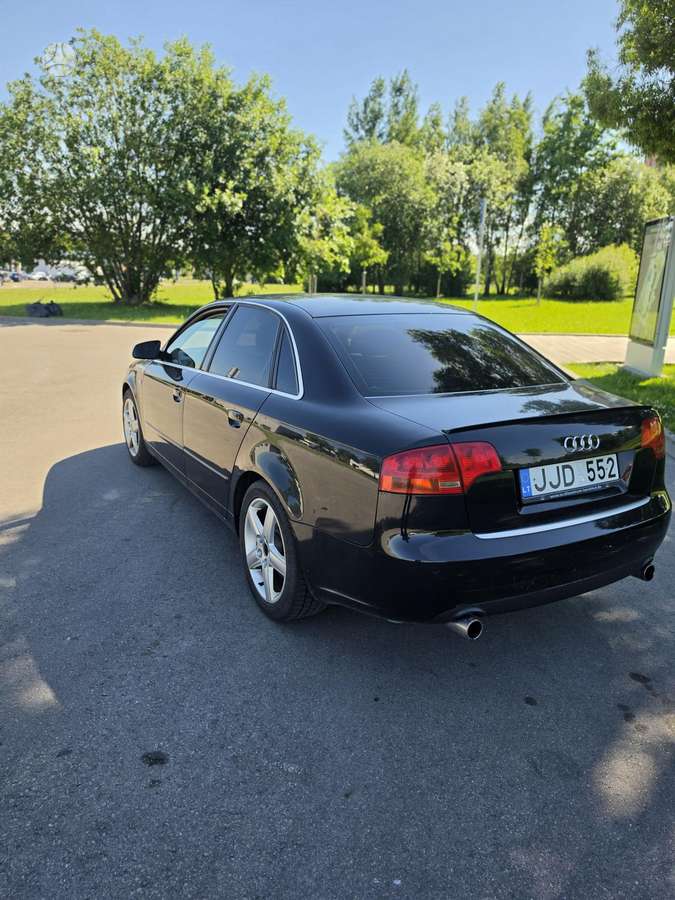 Audi A4, 2.7 l., Седан
