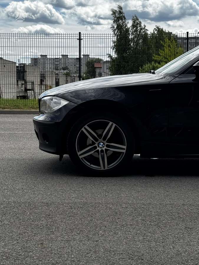 BMW 118, 2.0 l., hatchback