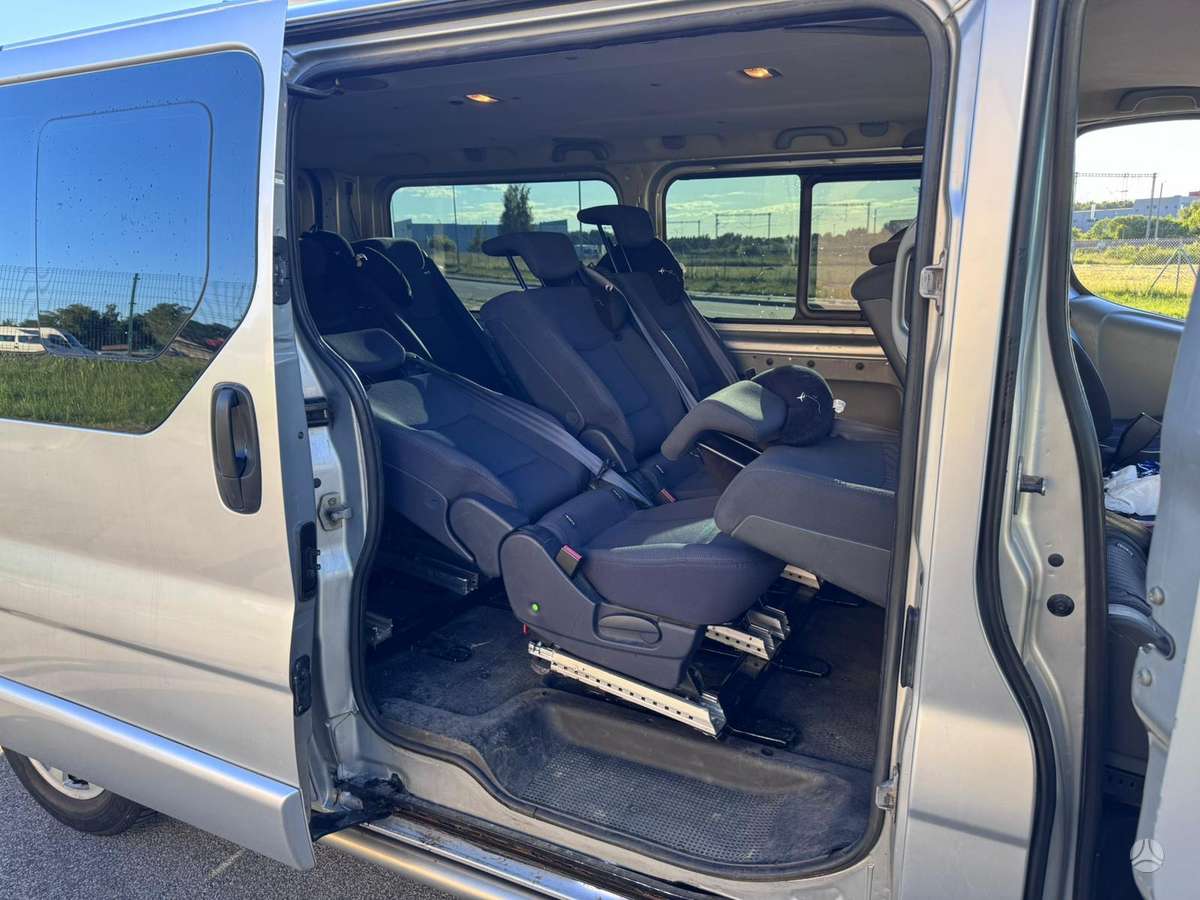 Renault Trafic, 2.0 l., mpv / minivan