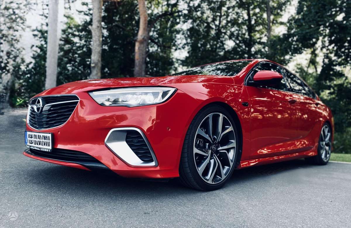 Opel Insignia, 2.0 l., hatchback
