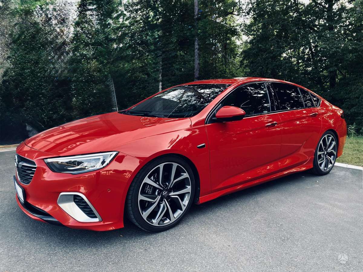 Opel Insignia, 2.0 l., hatchback
