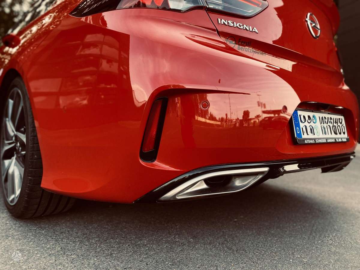 Opel Insignia, 2.0 l., hatchback