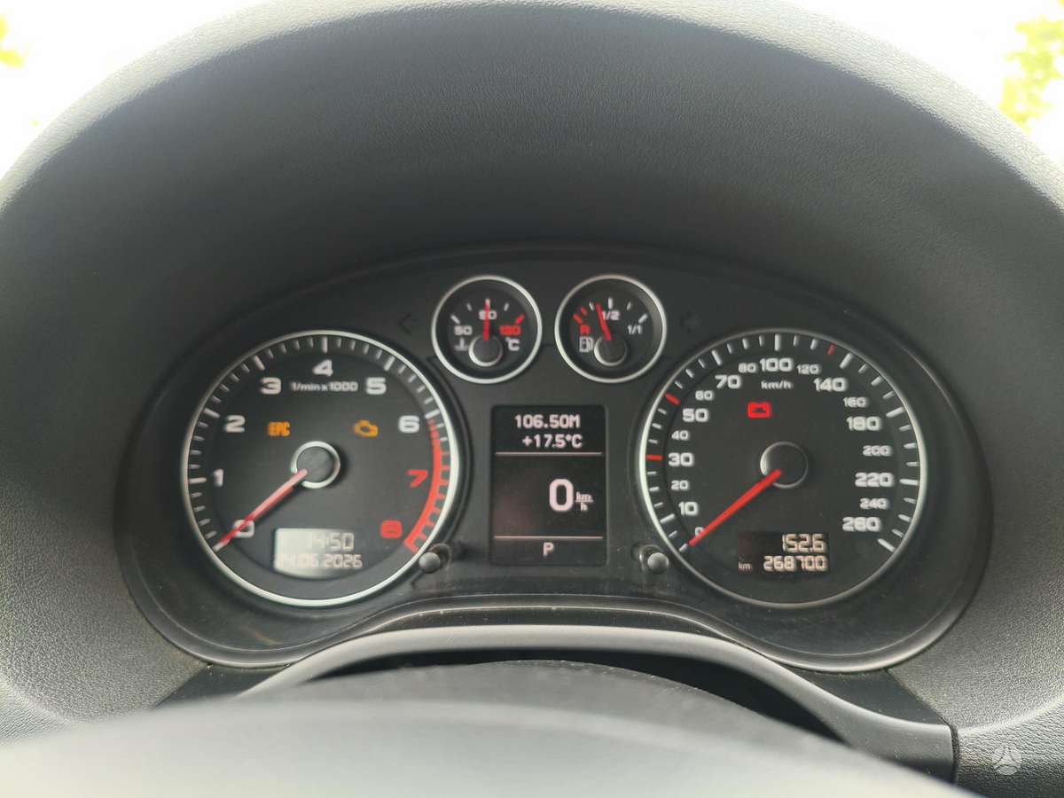 Audi A3, 1.8 l., Хэтчбек