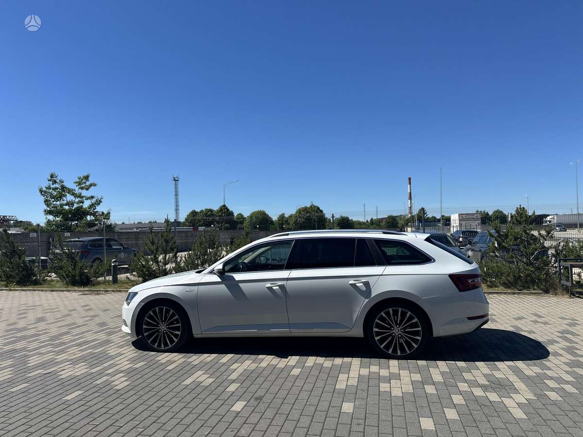 Skoda Superb, 2.0 l., wagon
