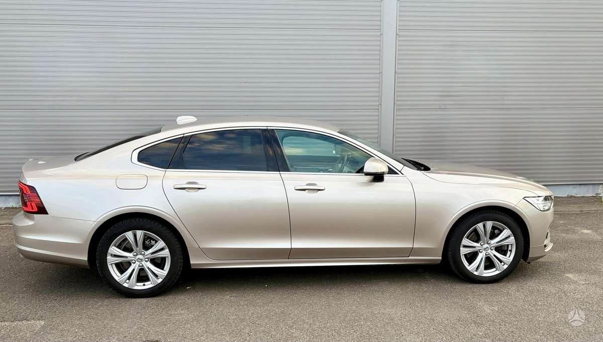 Volvo S90 - 6