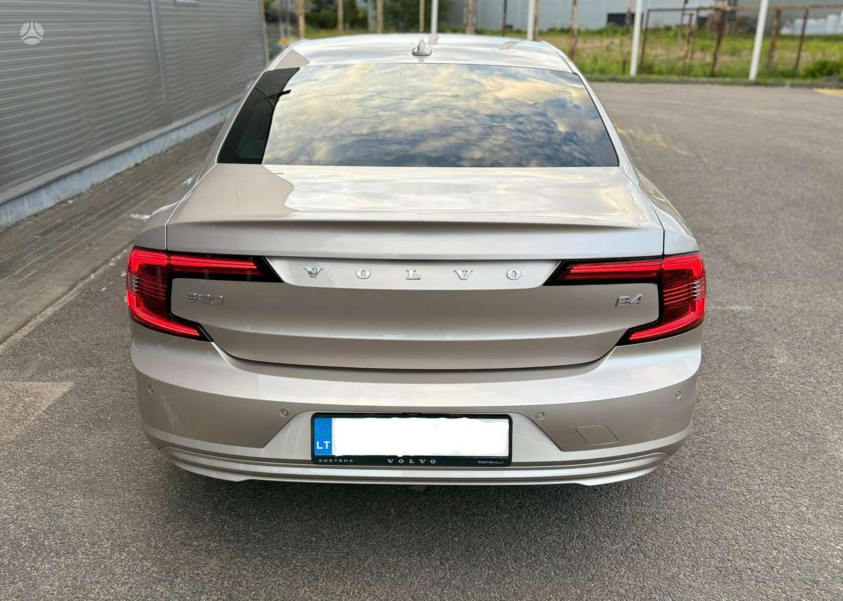 Volvo S90 - 8