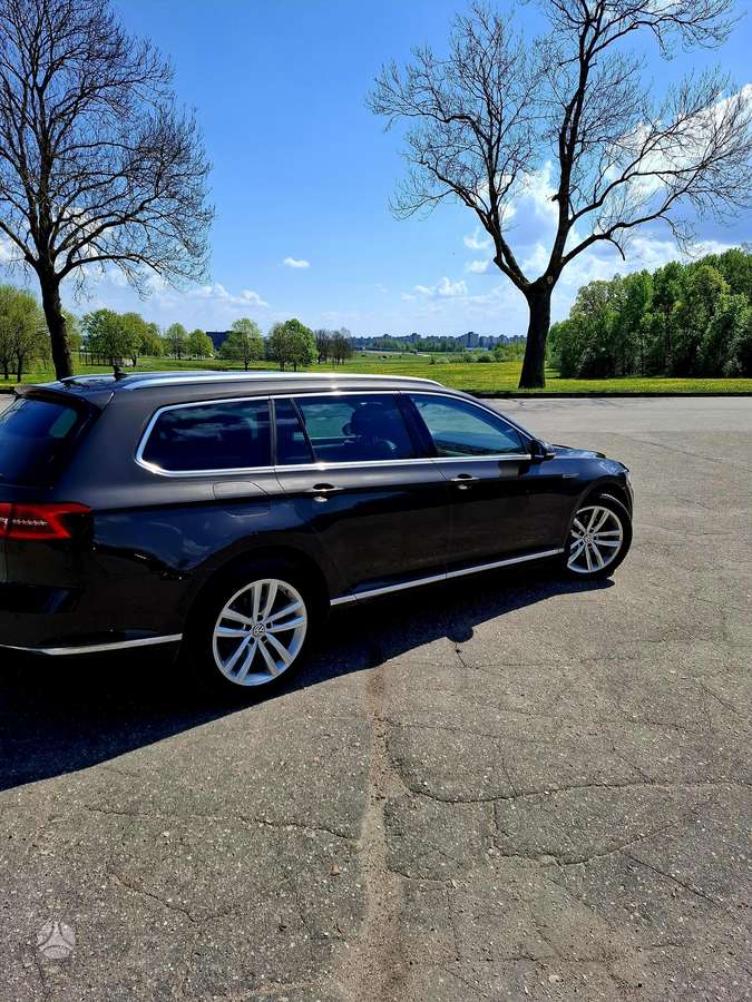 Volkswagen Passat, 2.0 l., Универсал