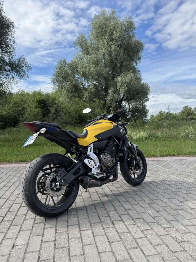 Yamaha MT 07 689cc, street / classic