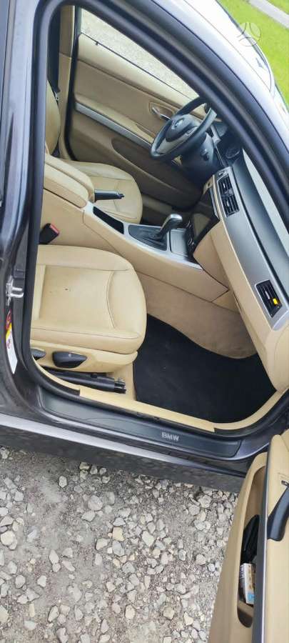 BMW 320, 2.0 l., wagon