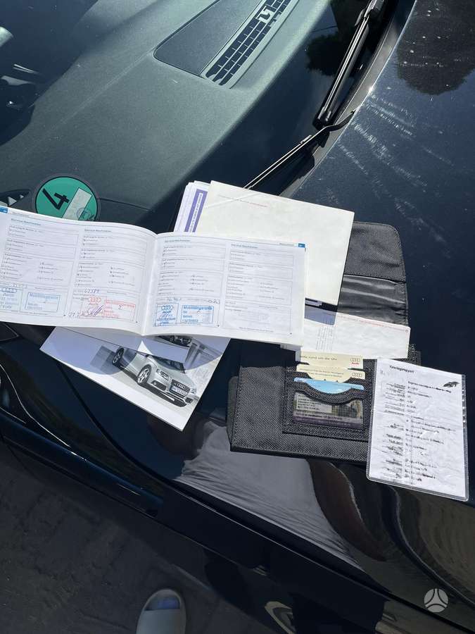 Audi A4, 3.0 l., Седан