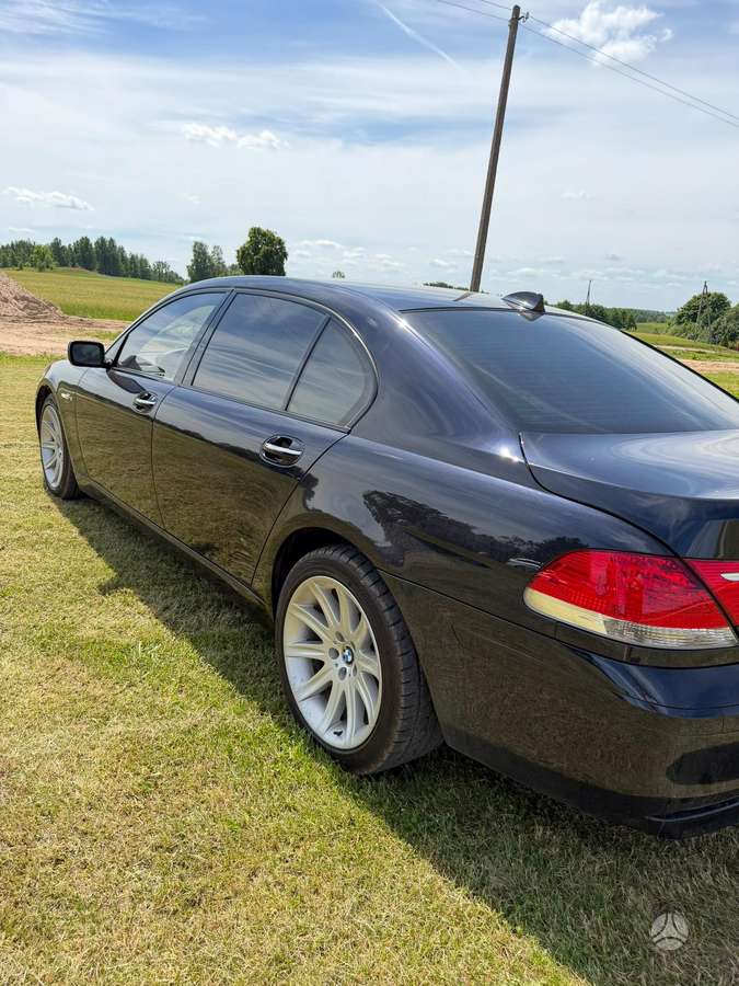 BMW 760, 6.0 l., Седан