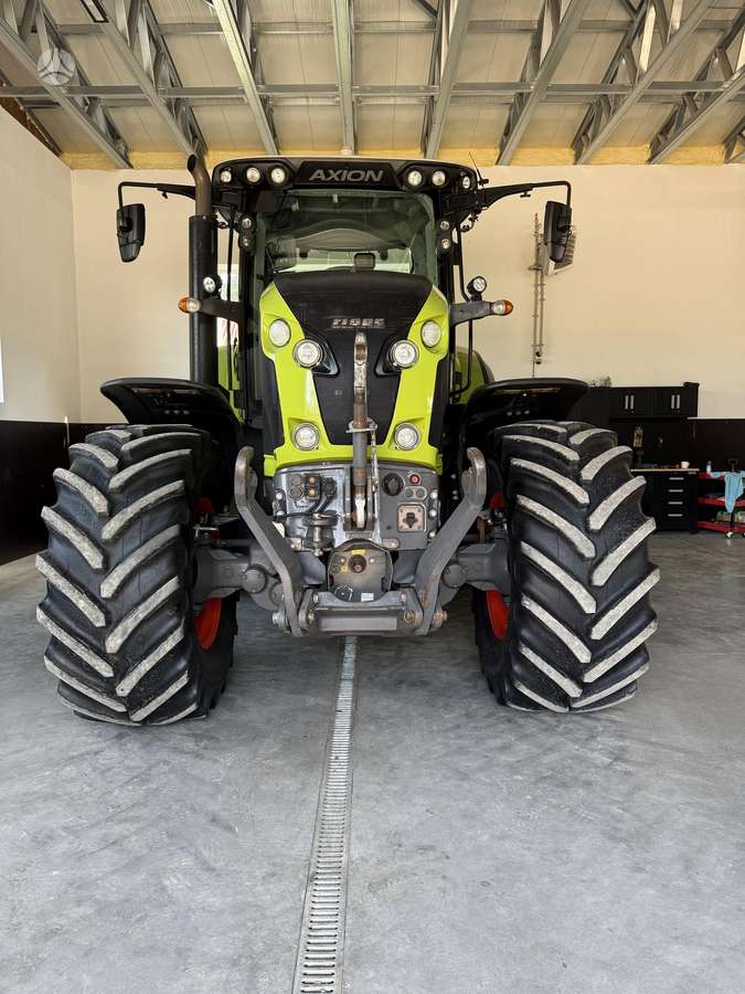 Claas Axion 810 CMATIC, tractors