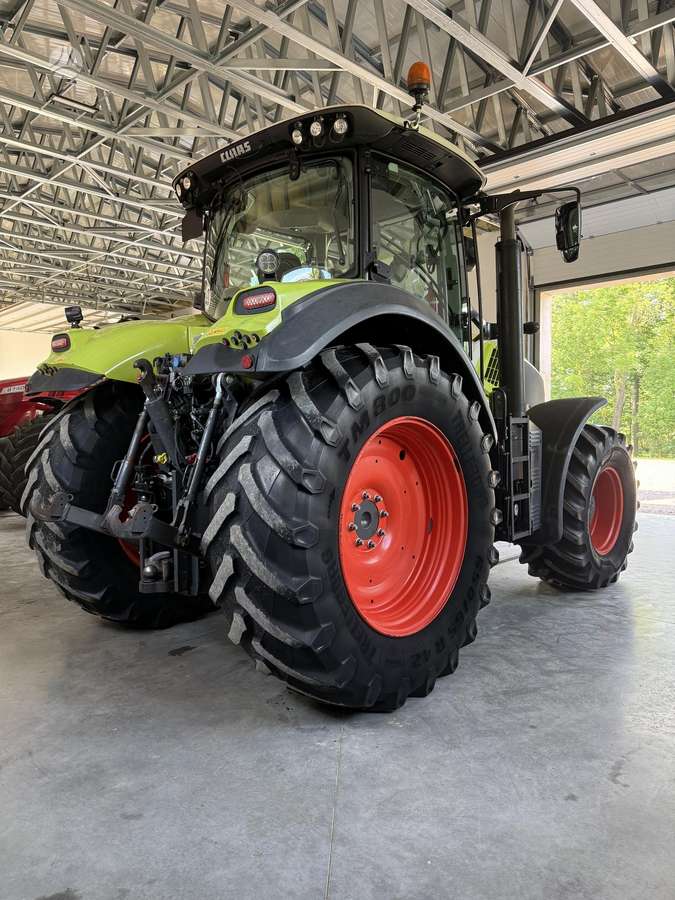 Claas Axion 810 CMATIC, tractors