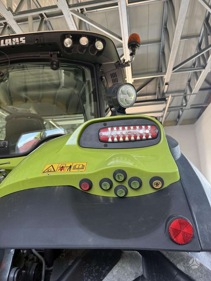 Claas Axion 810 CMATIC, tractors