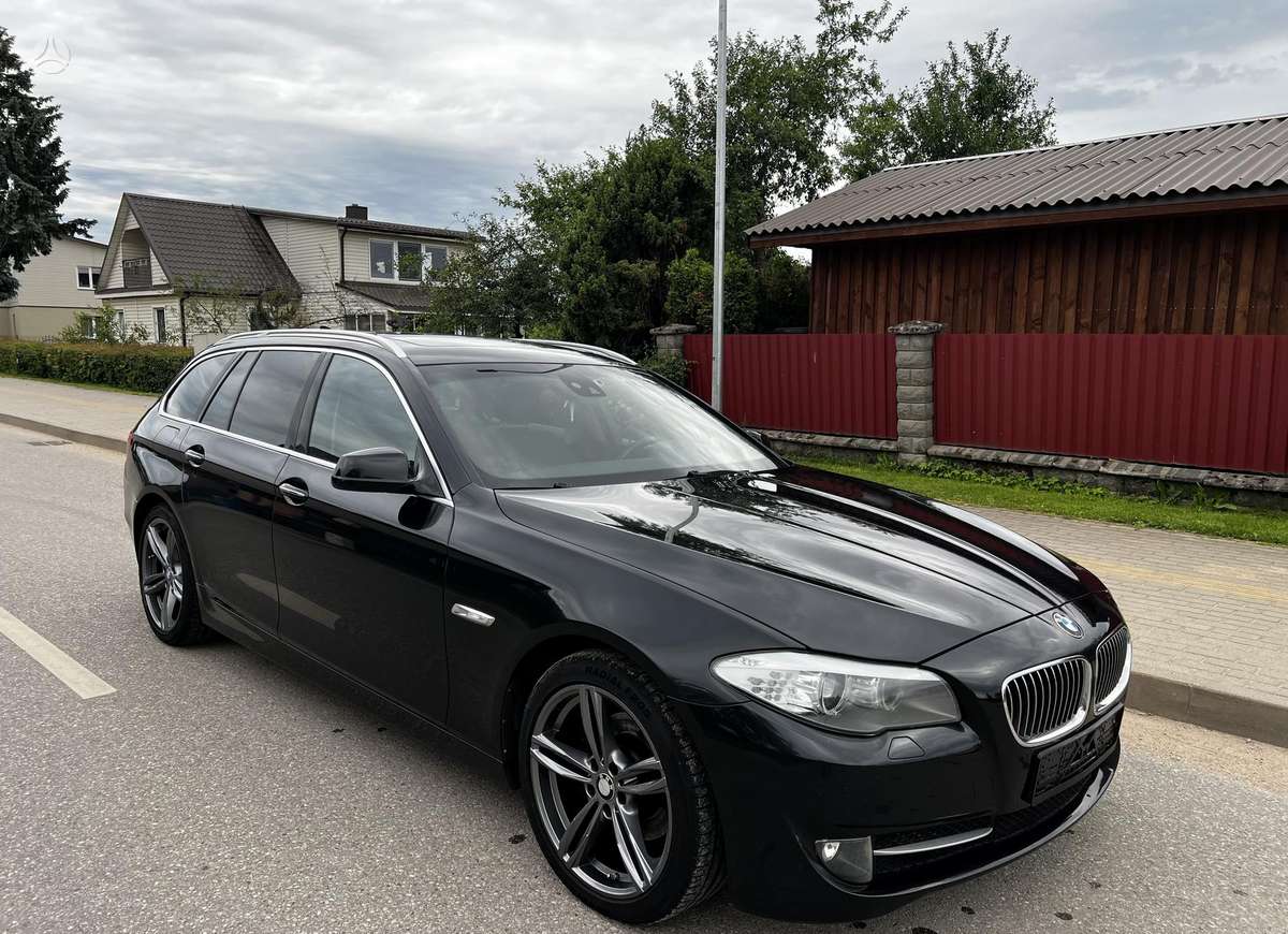 BMW 520, 2.0 l., Универсал