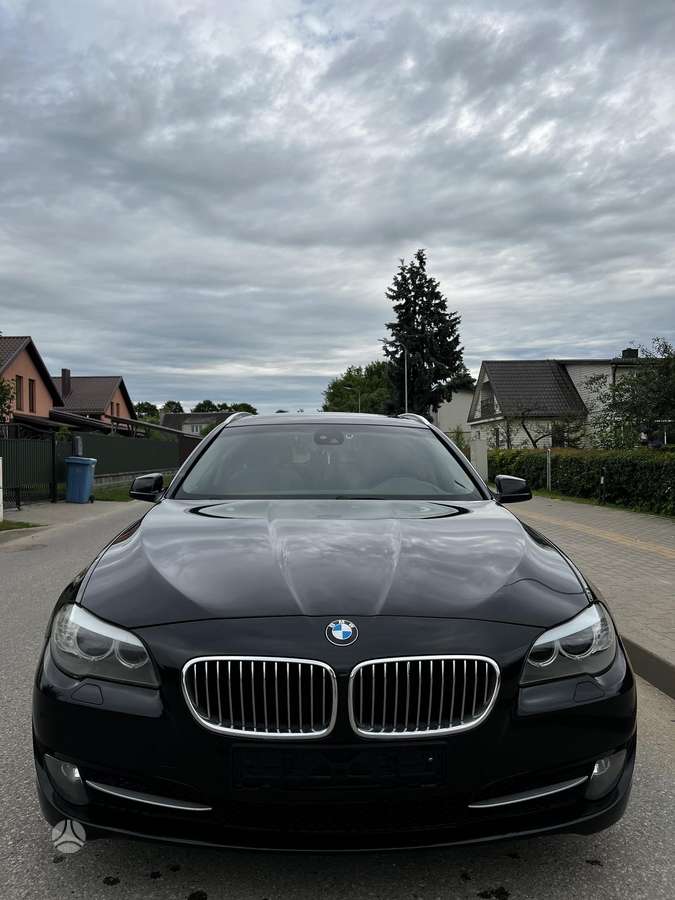 BMW 520, 2.0 l., Универсал