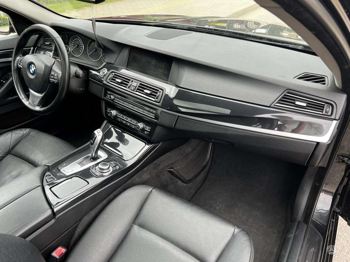 BMW 520, 2.0 l., Универсал