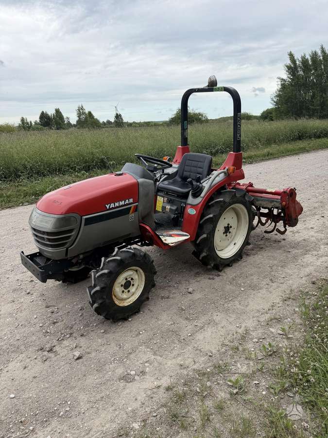 Yanmar Af18, traktoriai