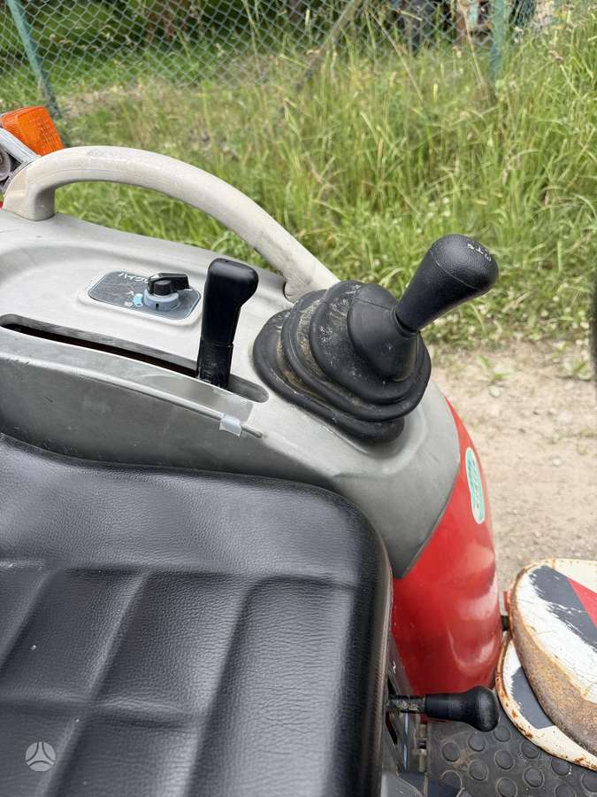 Yanmar Af18, traktoriai